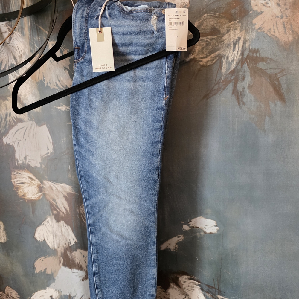 Good American Light Wash Skinny Jeans